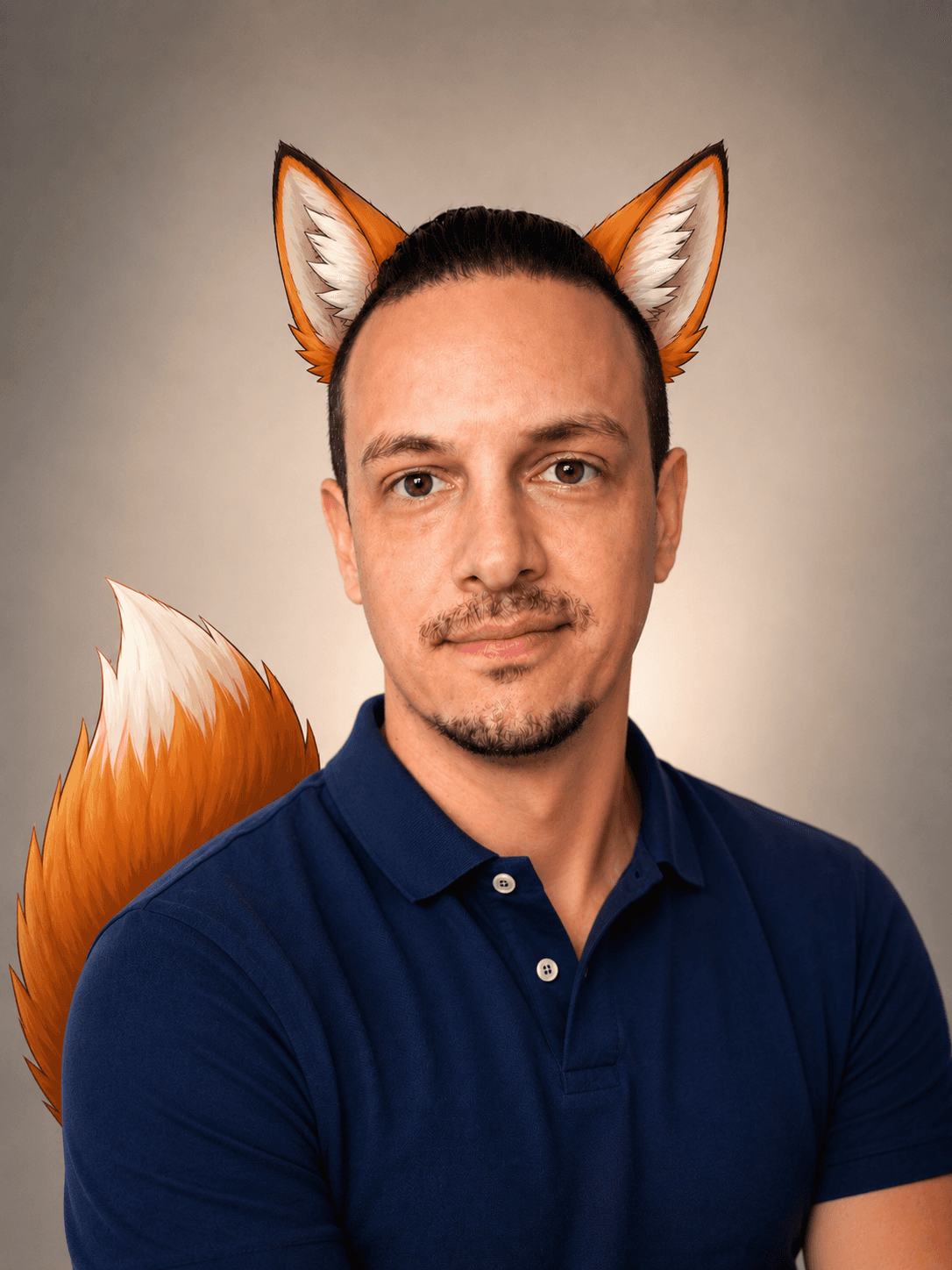 Mickaël CULUS — MiKL, fondateur de MonProjetPro, avec les attributs du renard